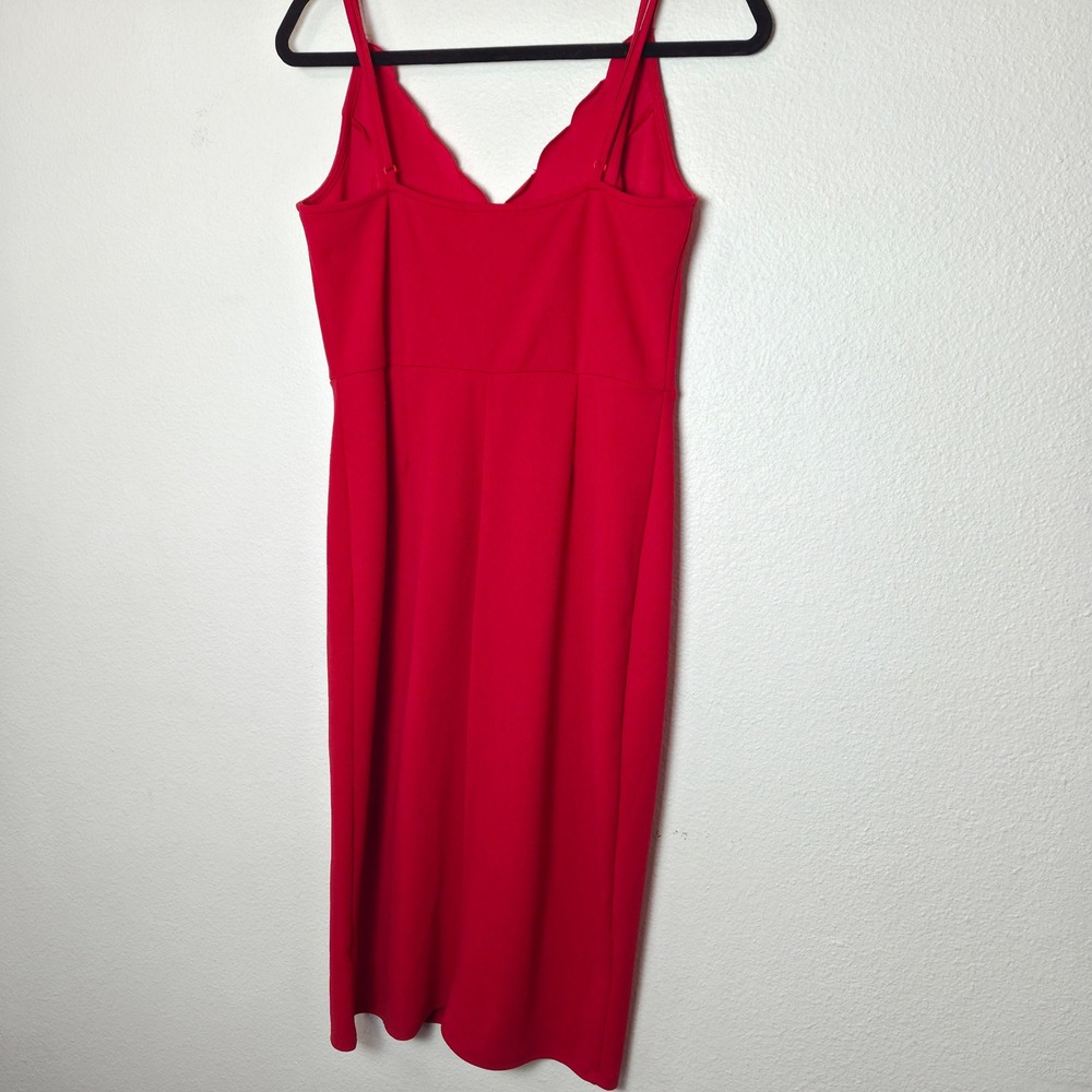 Red Fitted Valentines‎ Day Dress with scalloped neckline size Large Socialite - Picture 3 of 12